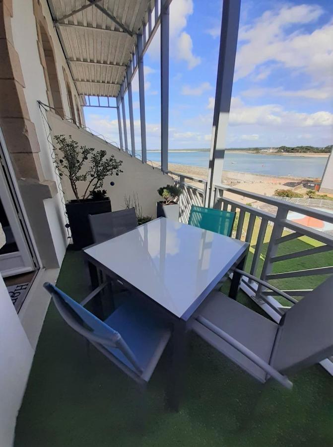 En Duplex Esprit Loft Avec Balcon Vue Mer, Et Piscine Extérieure * Le Croisic