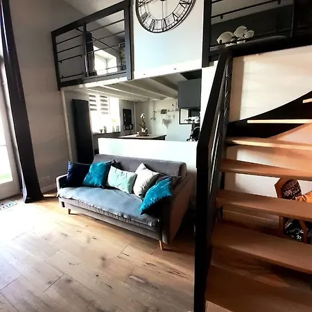 Charmant Studio En Duplex Esprit Loft Avec Balcon Vue Mer, Et Piscine Exterieure Le Croisic Exterior photo