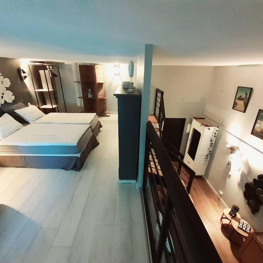 En Duplex Esprit Loft Avec Balcon Vue Mer, Et Piscine Exterieure Apartment Le Croisic